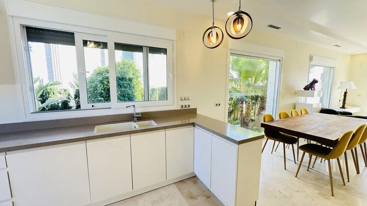 Chalet con piscina en venta en Orihuela Costa, imagen 14