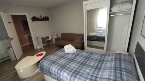 Foto 3 de Piso en venta en Calle Cigueña, San Millán - Ayuntamiento, Logroño