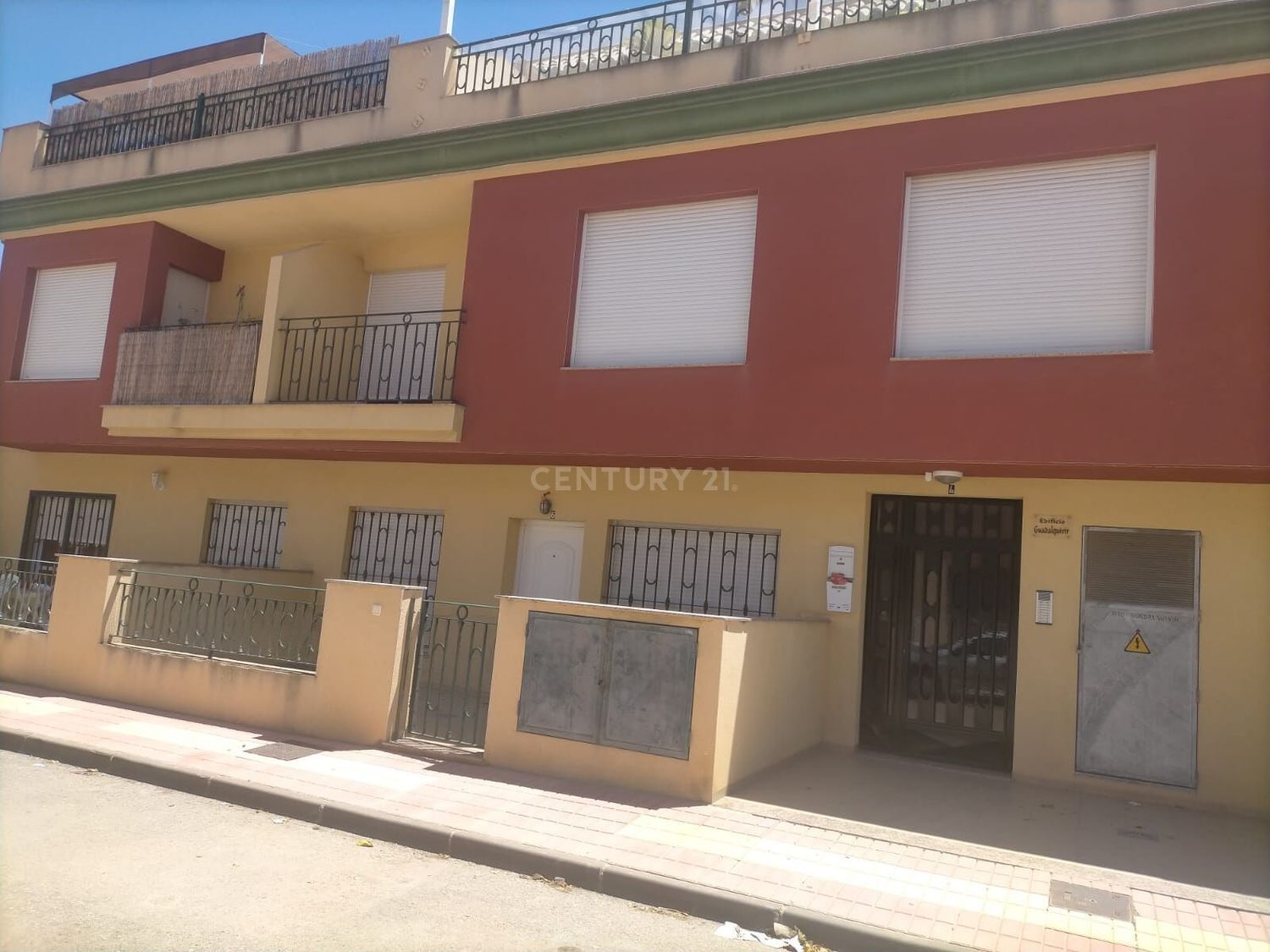 Exterior view of Garage to rent in Lorca