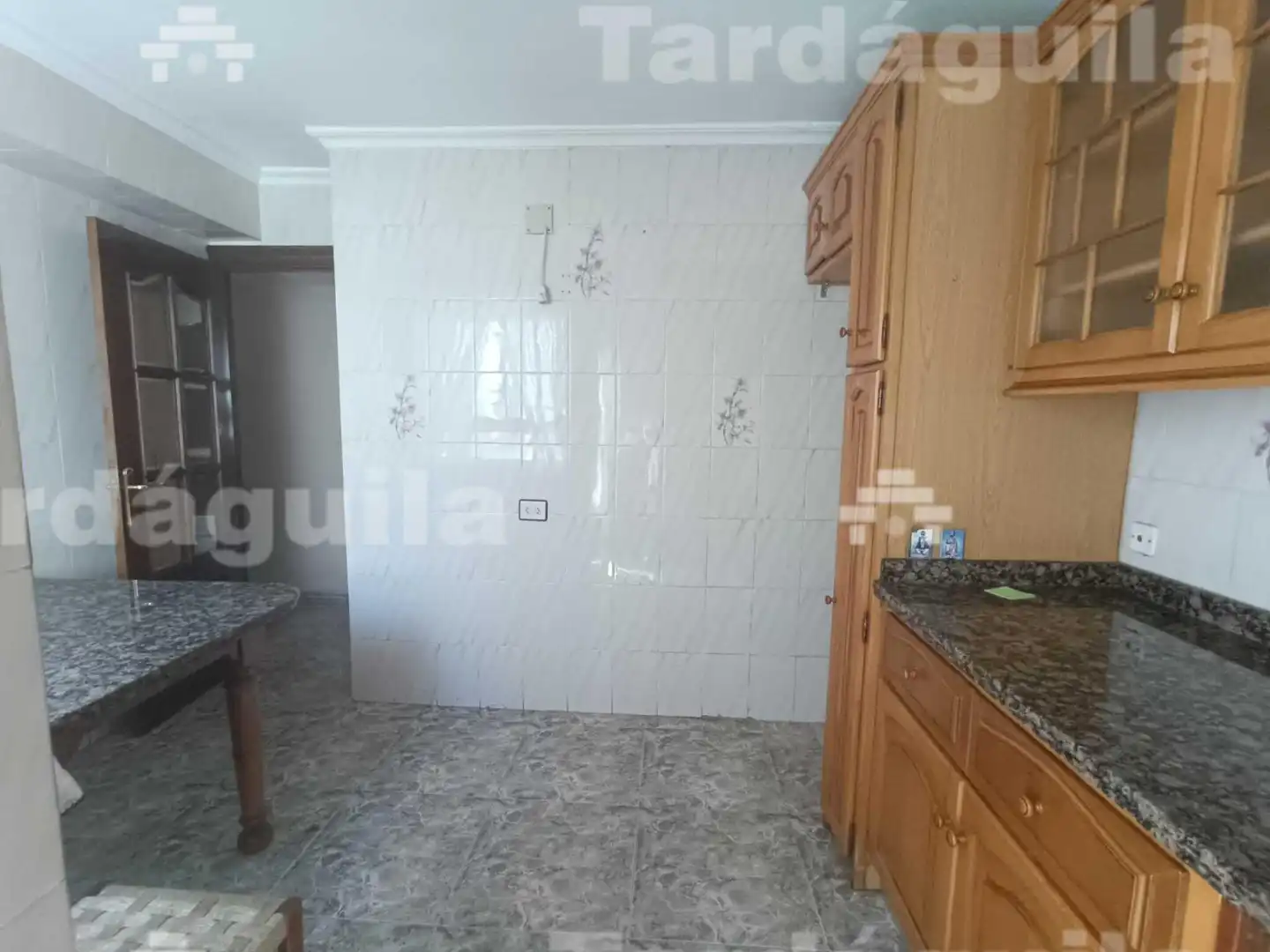 Cocina de Piso en venta en Salamanca con Calefacción, Trastero y Balcón