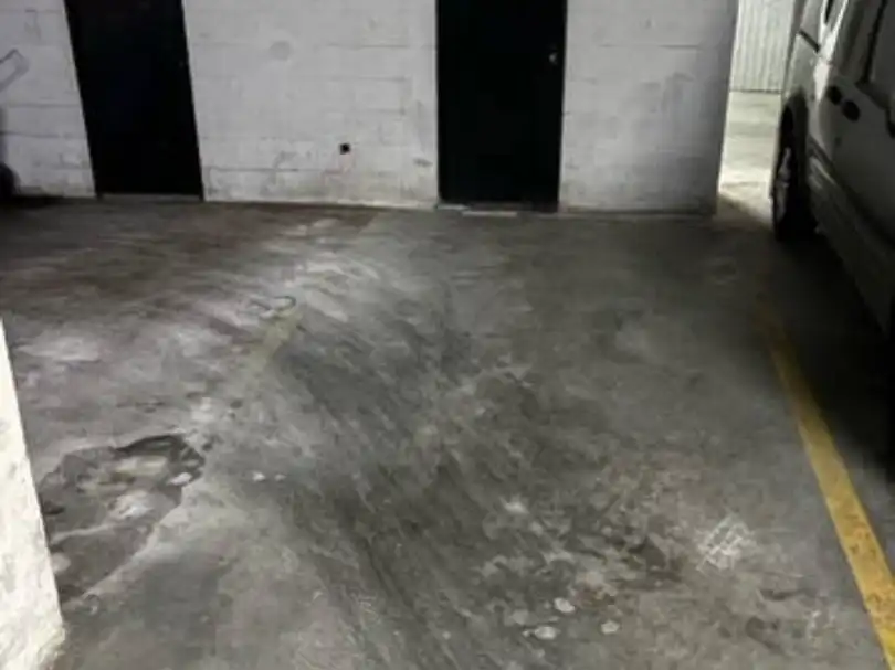 Parkplatz von Garage zur Miete in Cádiz