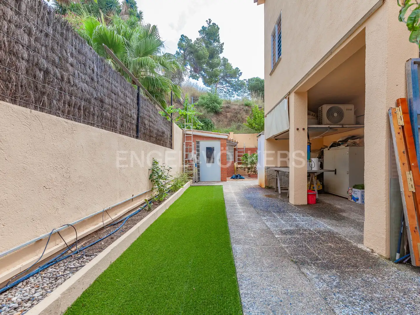 Vista exterior de Casa o chalet en venta en Mataró con Aire acondicionado, Calefacción y Jardín privado