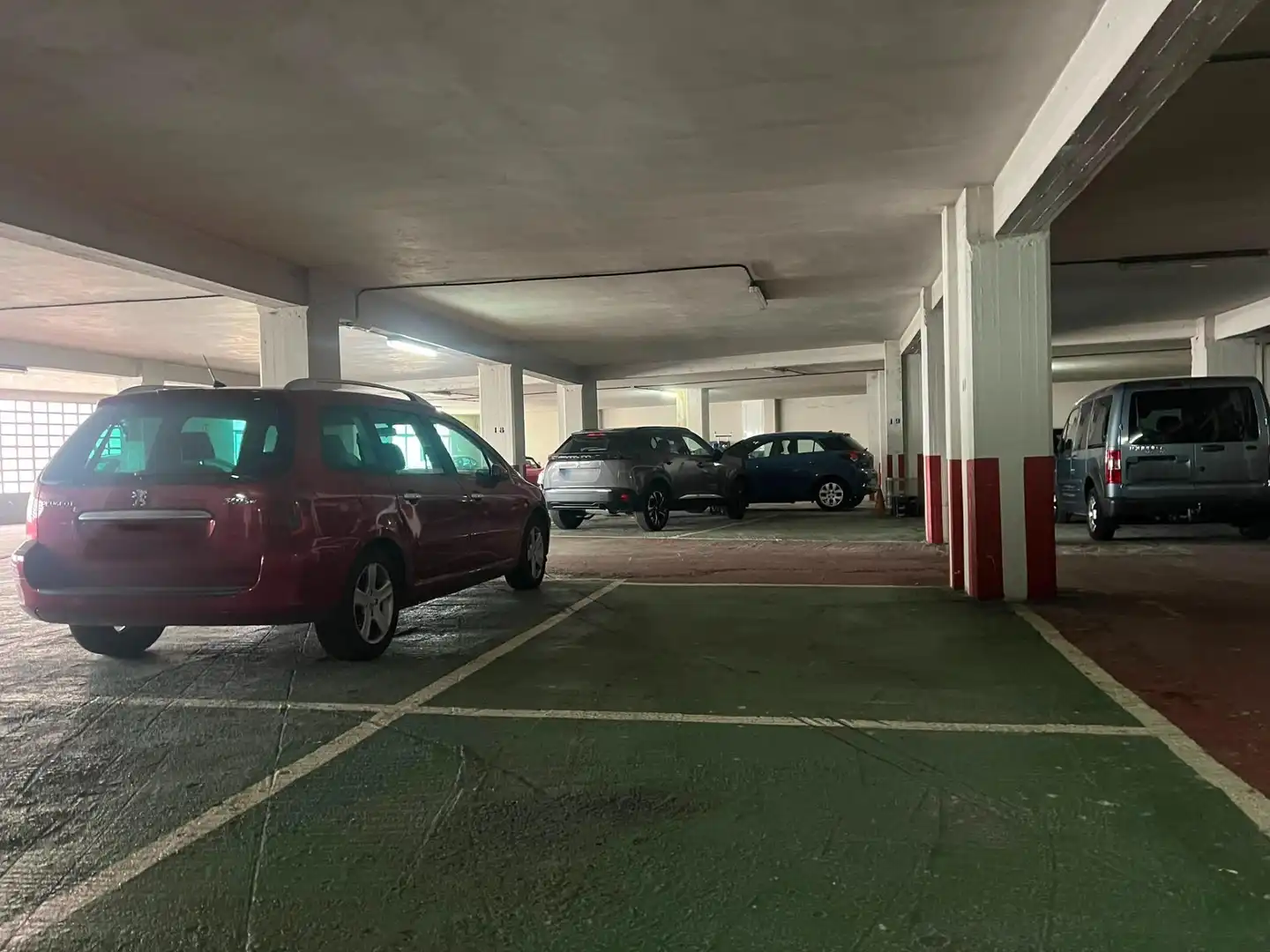 Aparcament de Garatge en venda en Cambre 