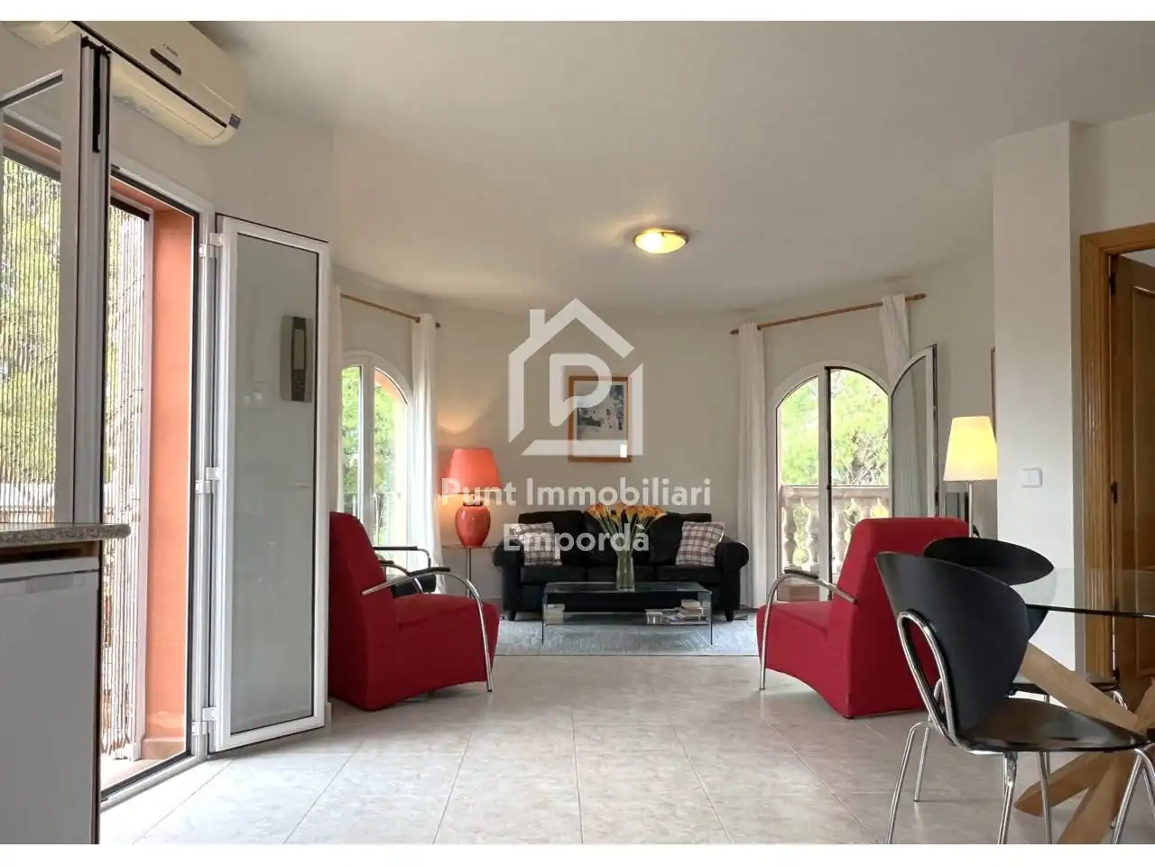Vista exterior de Piso en venta en Torroella de Fluvià con Aire acondicionado, Terraza y Balcón