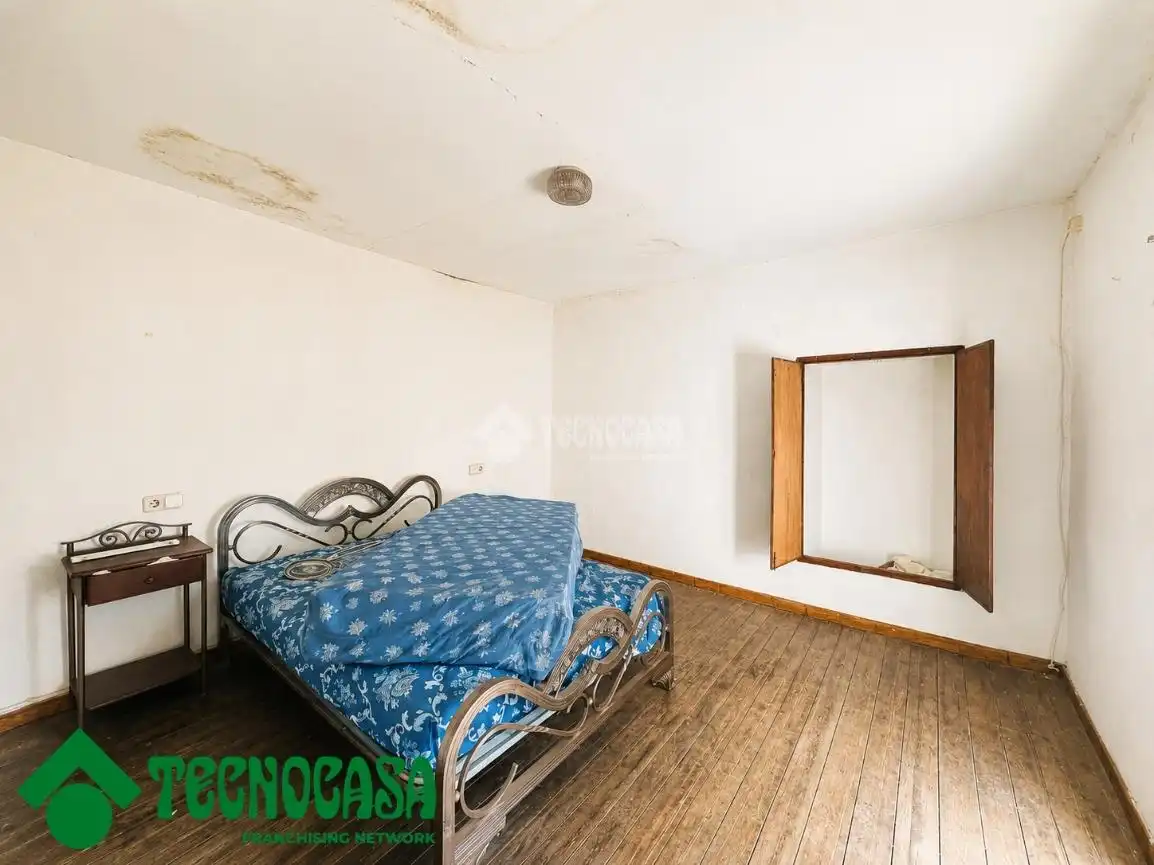 Dormitori de Casa adosada en venda en Navahermosa