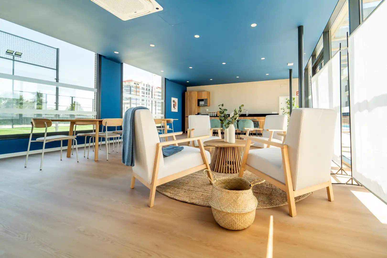 Sala d'estar de Planta baixa de lloguer en Alcalá de Henares amb Aire condicionat, Jardí privat i Traster