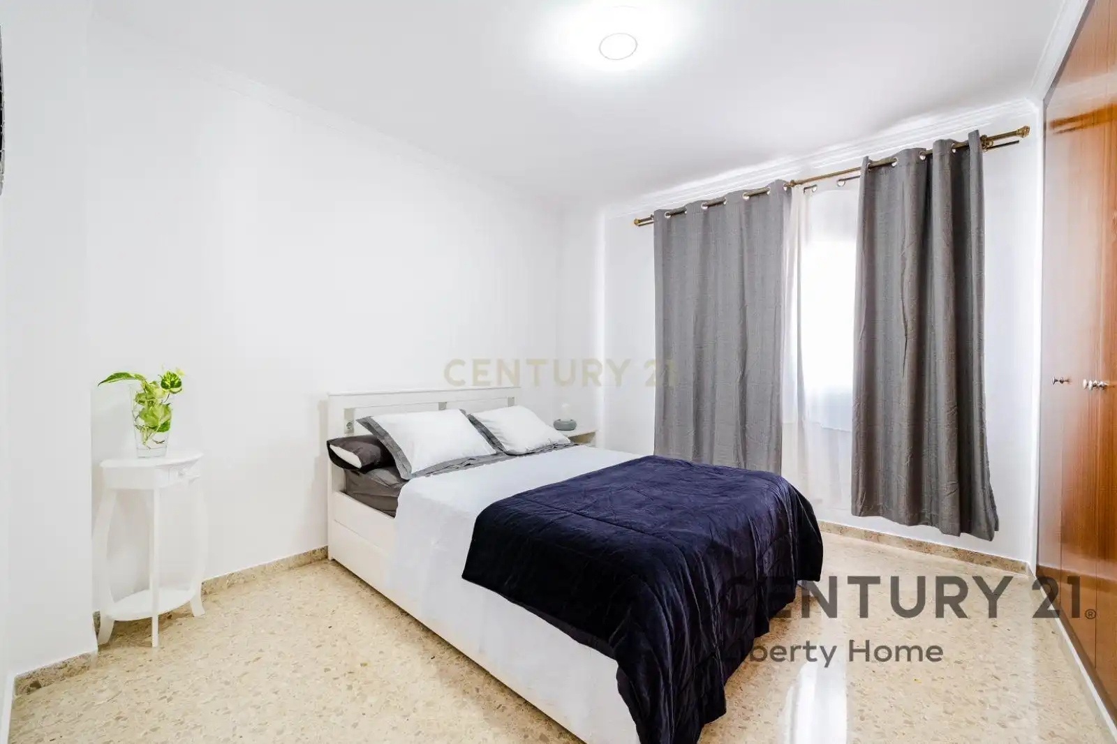 Apartamento en venta en Carrer del Doctor Marañón, 12, València, Spain, 10, Favara