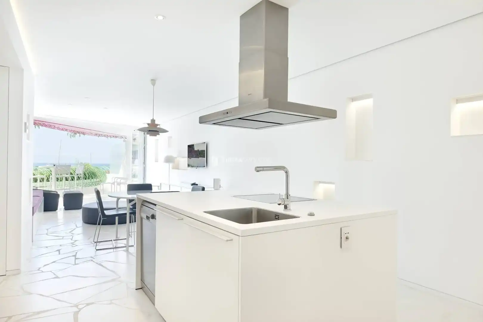 Appartamento con piscina in affitto a Marina Botafoc - Platja de Talamanca, imagen 8