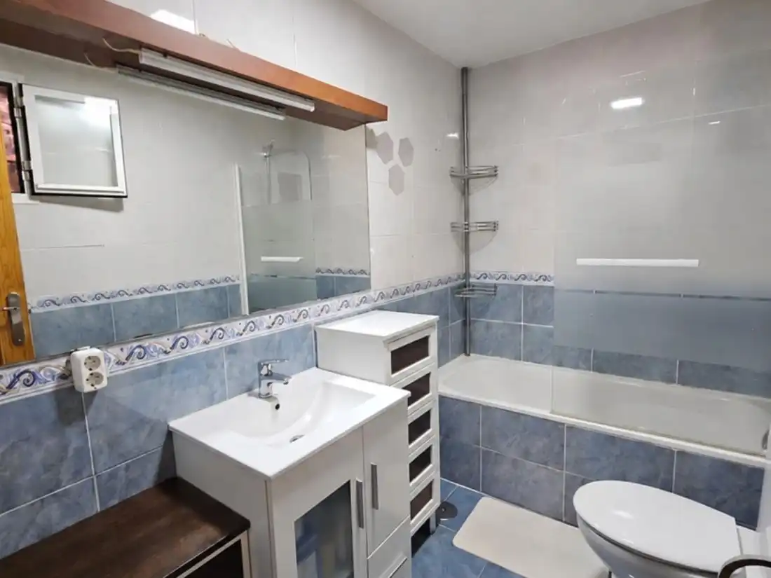 Bathroom of Flat for sale in Loeches