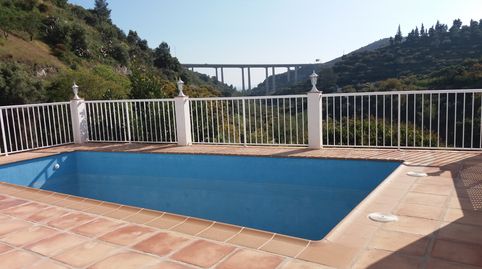 Foto 2 de Casa adosada en venta en La Herradura centro, Almuñécar