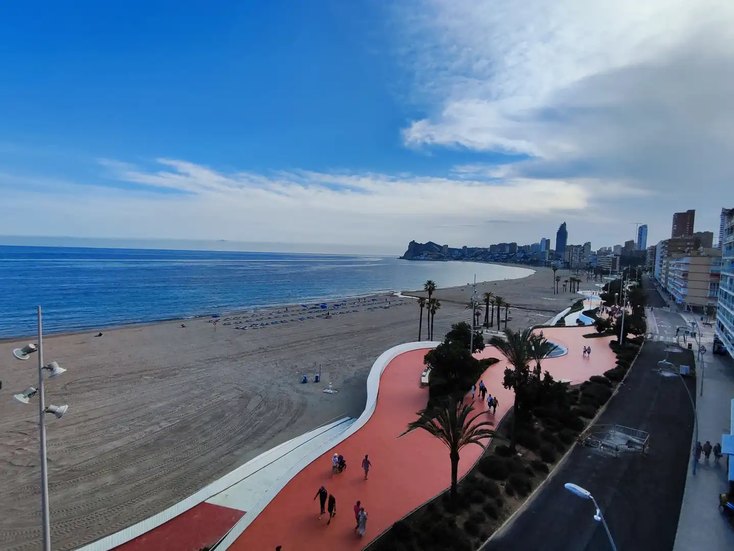 Vista exterior de Piso de alquiler en Benidorm con Amueblado y Lavadora