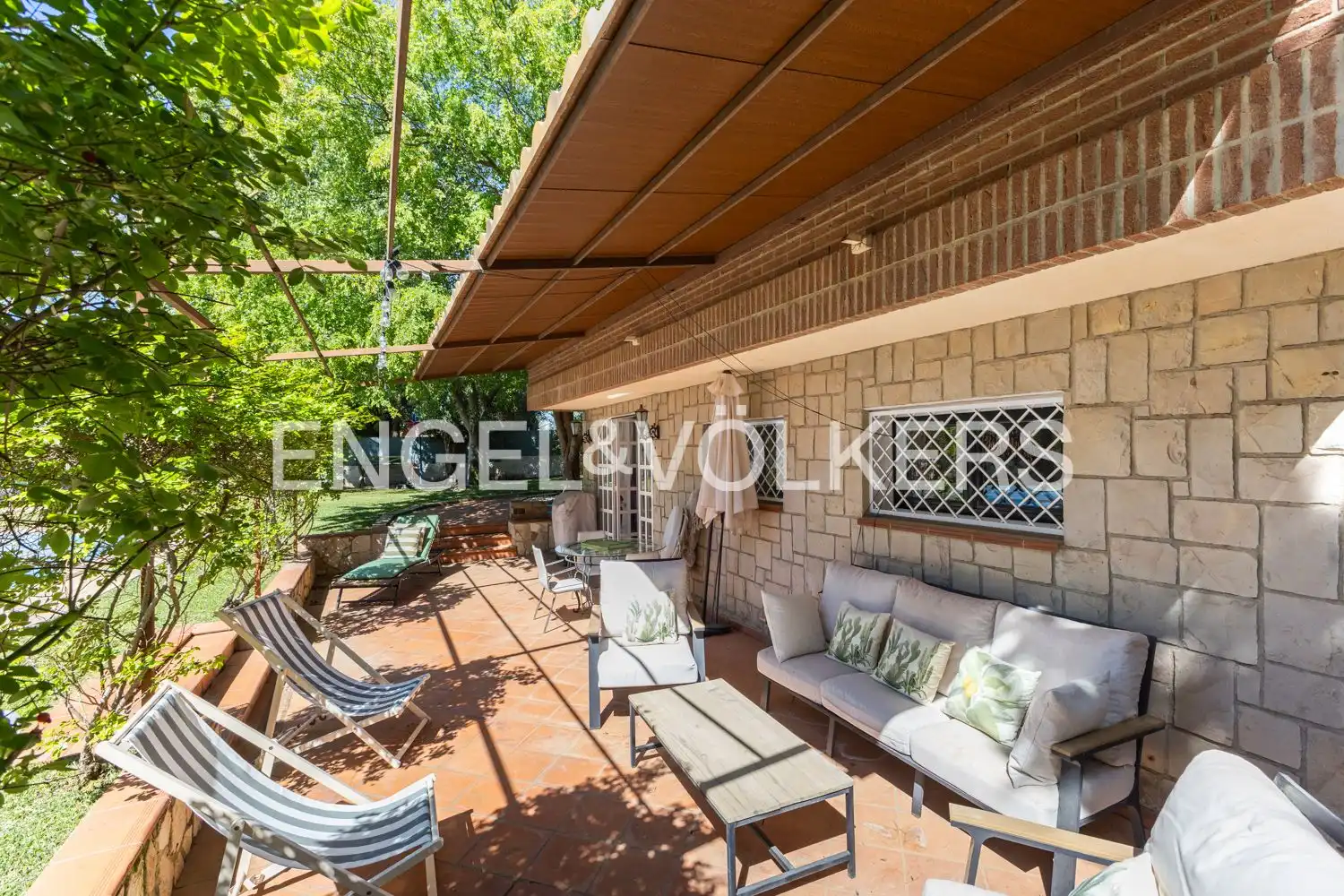 Terrace of Houses for rent in Riba-roja de Túria  with Air Conditioner, Heating and Private garden