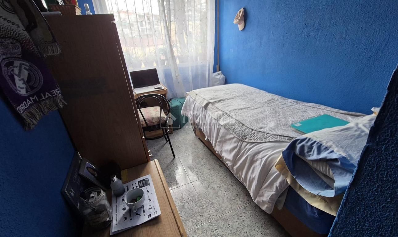 Piso en venta en Los Rosales, Villaverde