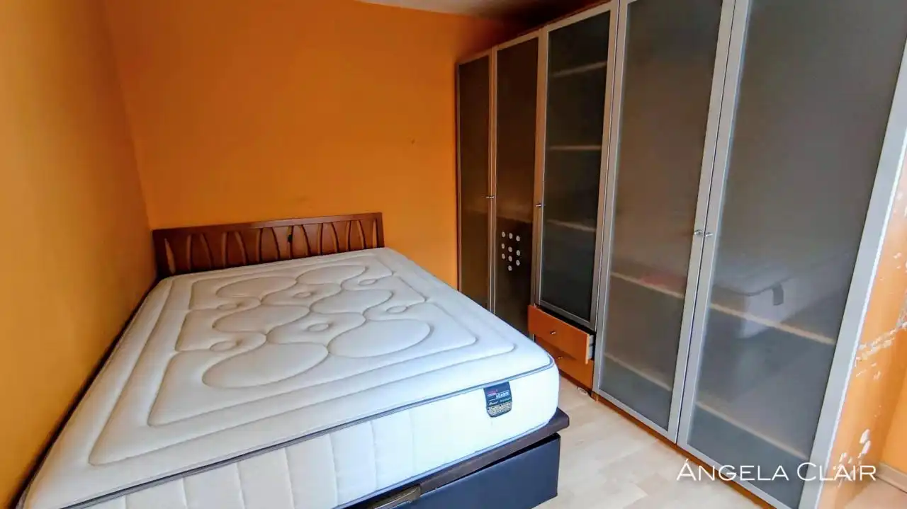 Habitación de Piso en venta en Ripollet con Calefacción, Parquet y Balcón