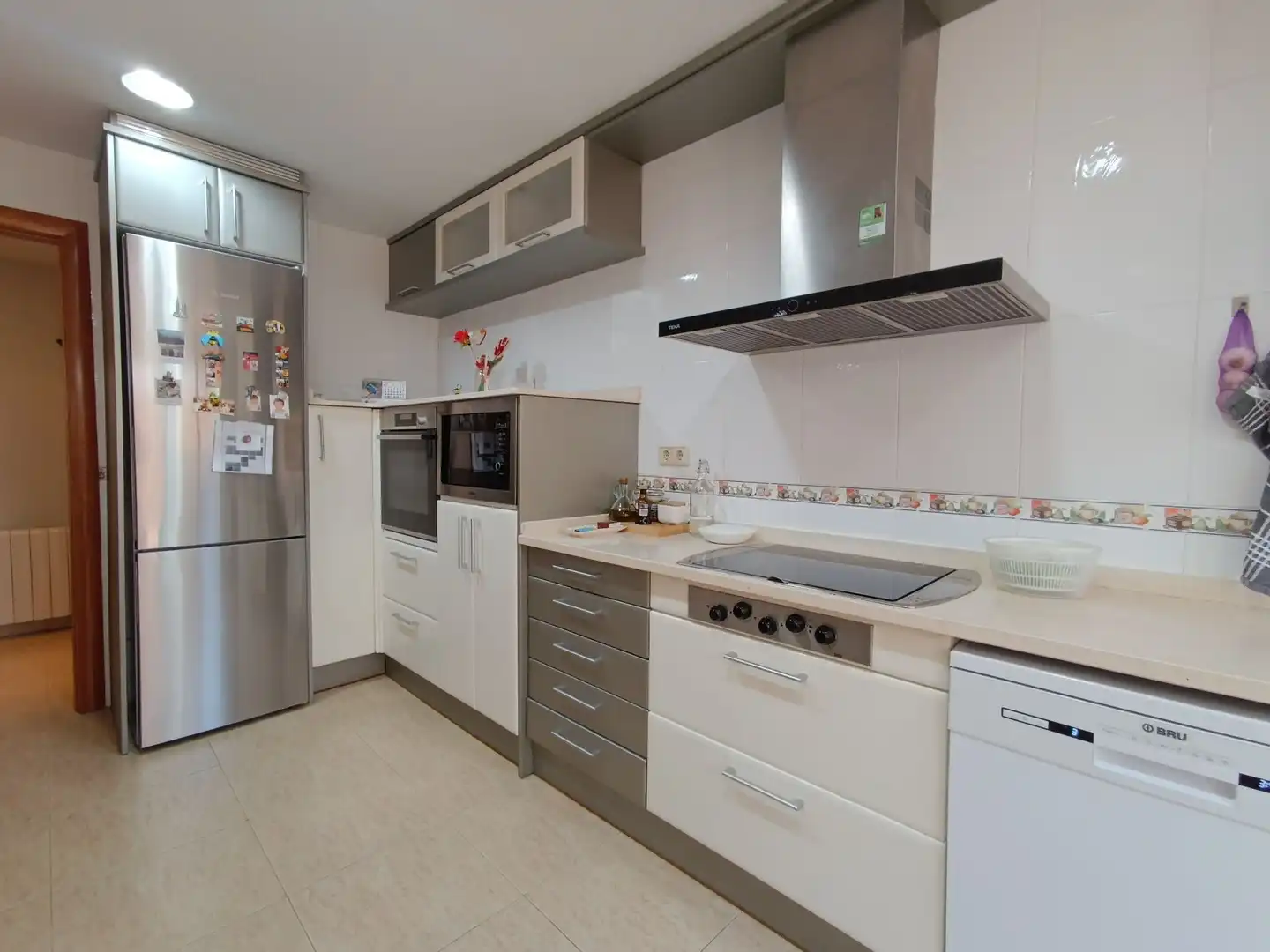 Cocina de Casa o chalet en venta en Badalona con Aire acondicionado, Calefacción y Jardín privado