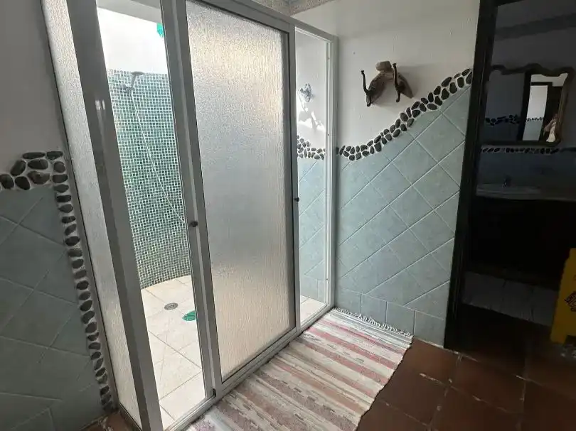 Baño de Casa o chalet en venta en Tías con Jardín privado, Parquet y Trastero