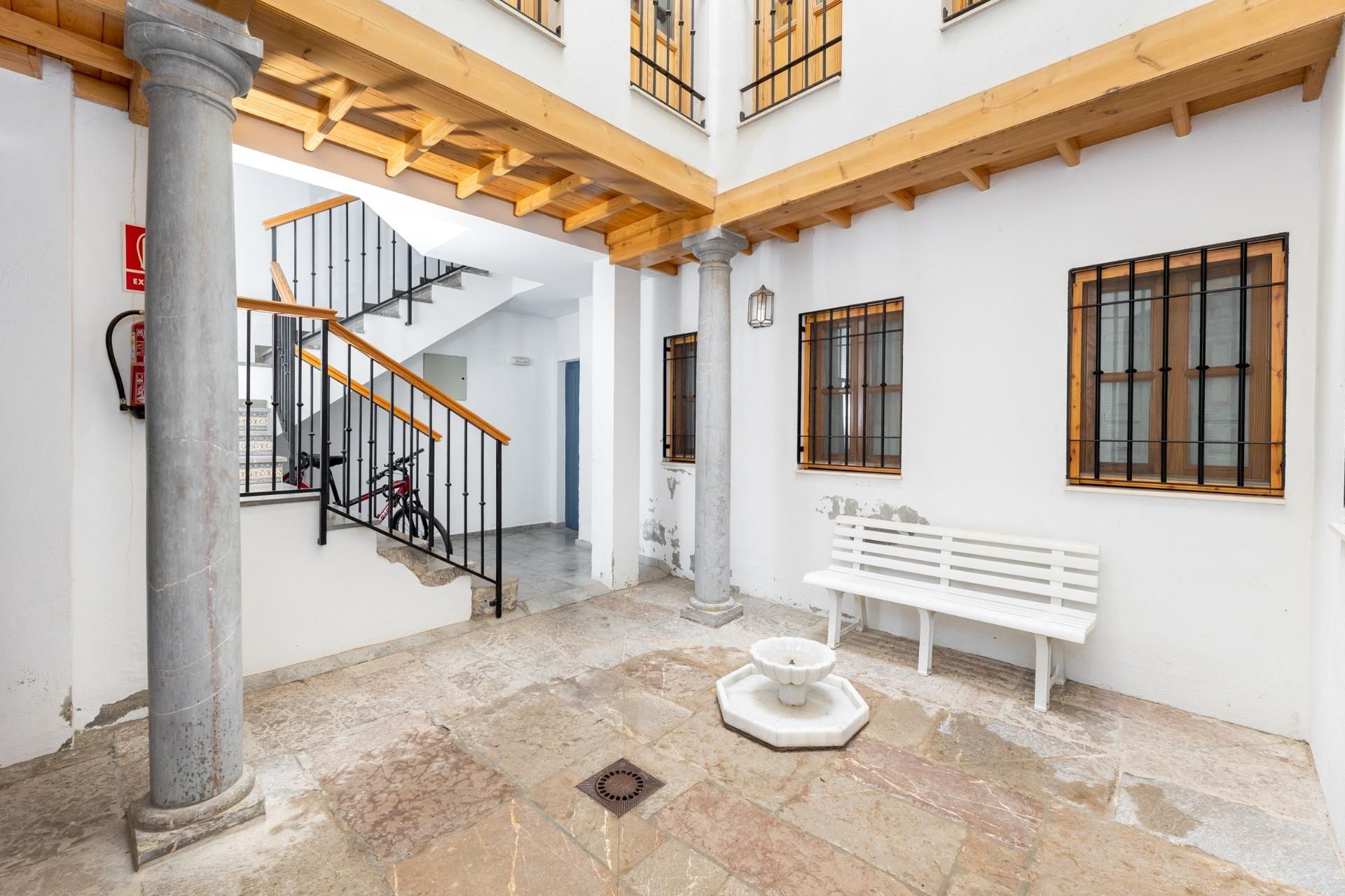 Apartment for sale in  Granada Capital  with Heating