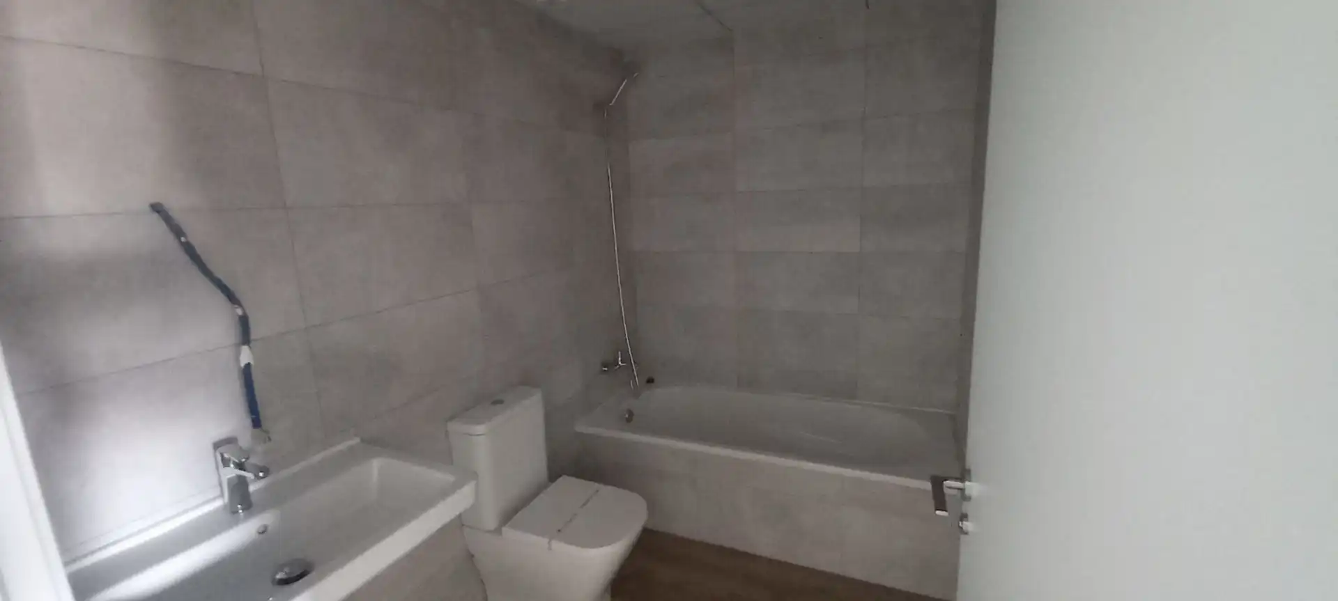 Baño de Piso de alquiler en Quart de Poblet con Trastero y Piscina