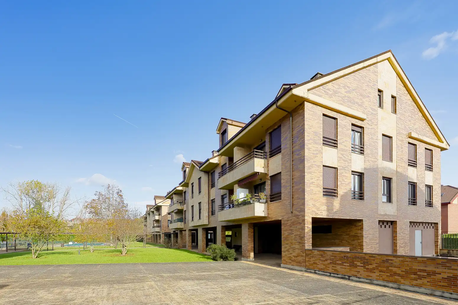 Flat with pool to rent in Gijón - CL ANSELMO SOLAR 86, imagen 7