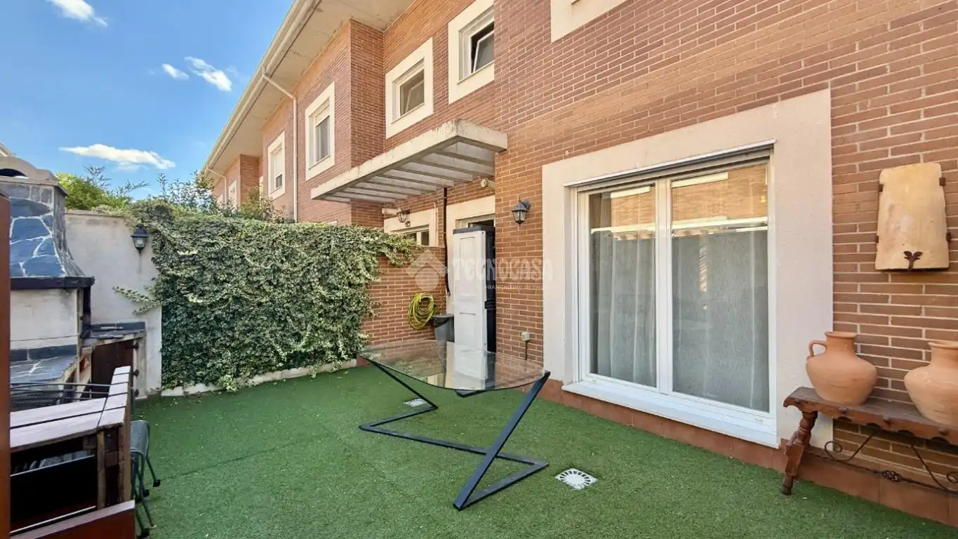 Maison jumelée à vendre à Marchamalo, imagen 18