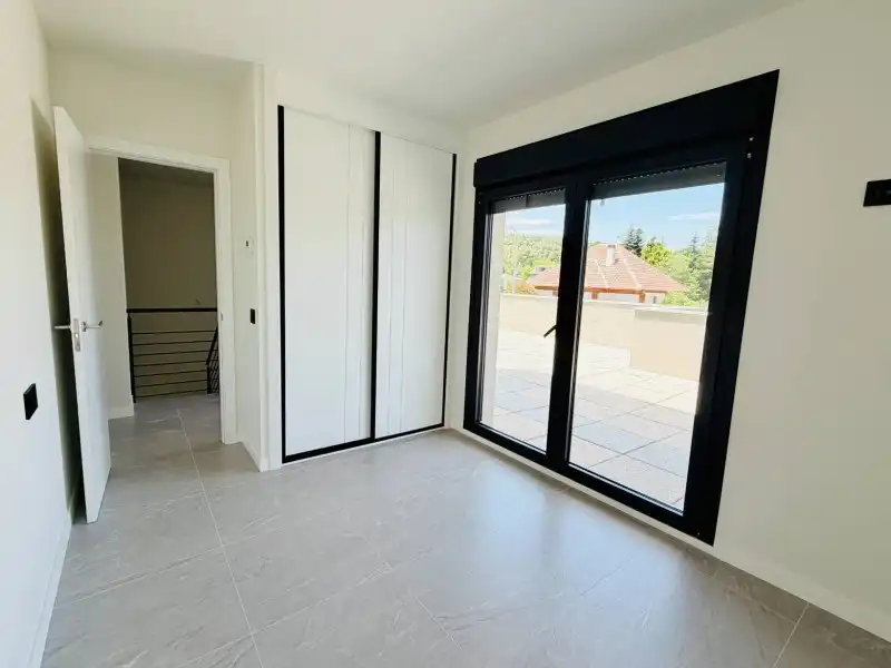 Bedroom of Houses for sale in El Espinar  with Heating and Terrace