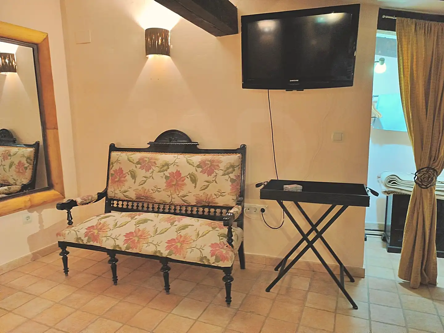 Sala de estar de Finca rústica en venta en Medinaceli con Calefacción y Terraza
