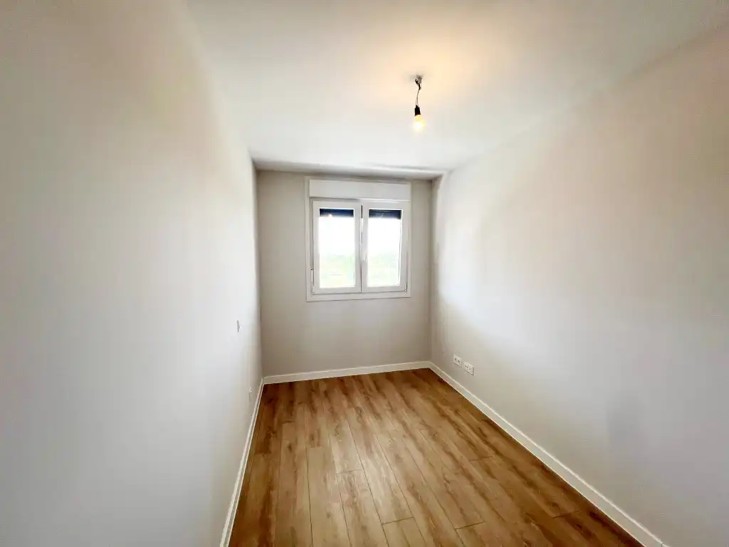 Habitación de Piso de alquiler en Alcalá de Henares con Terraza, Trastero y Domótica