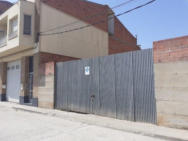 Vista exterior de Nau industrial en venda en Aitona
