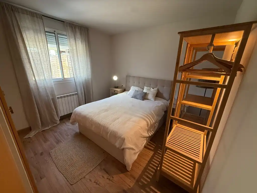 Schlafzimmer von Wohnung zum Verkauf in La Pobla de Segur
