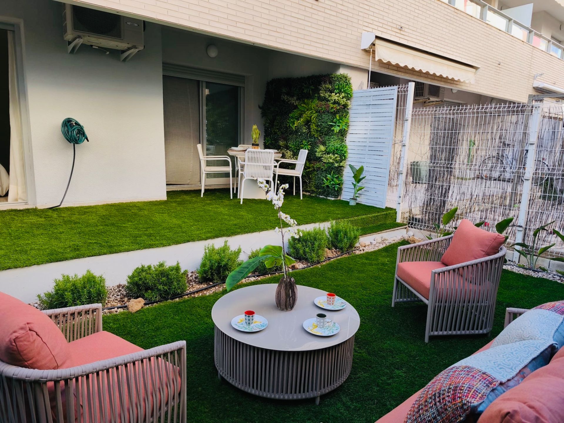 Terrace of Planta baja for sale in Dénia  with Air Conditioner, Heating and Private garden