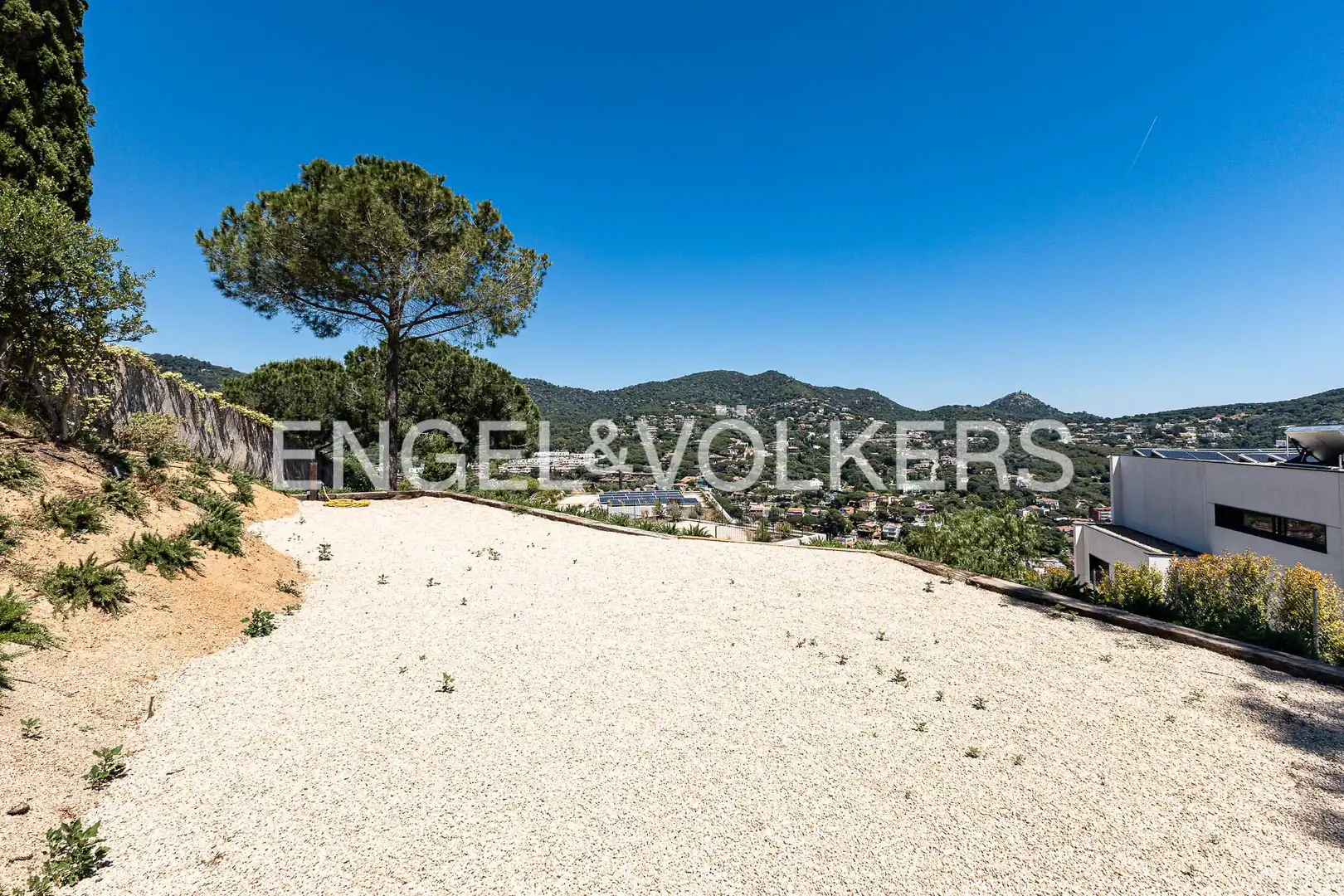 Houses for sale in Cabrils  with Heating, Private garden and Parquet flooring