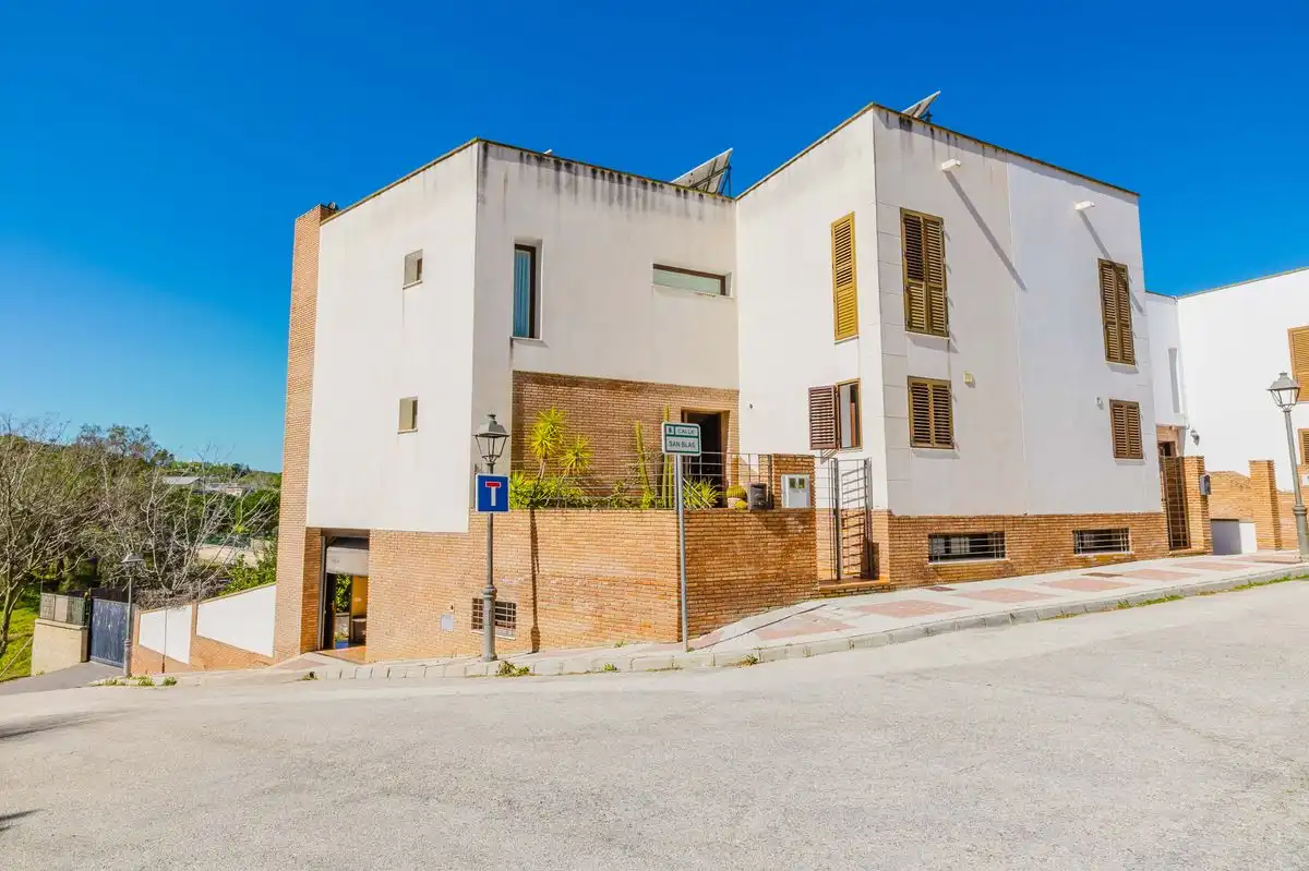 Adossat amb terrassa en venda a C. San Blas, imagen 35