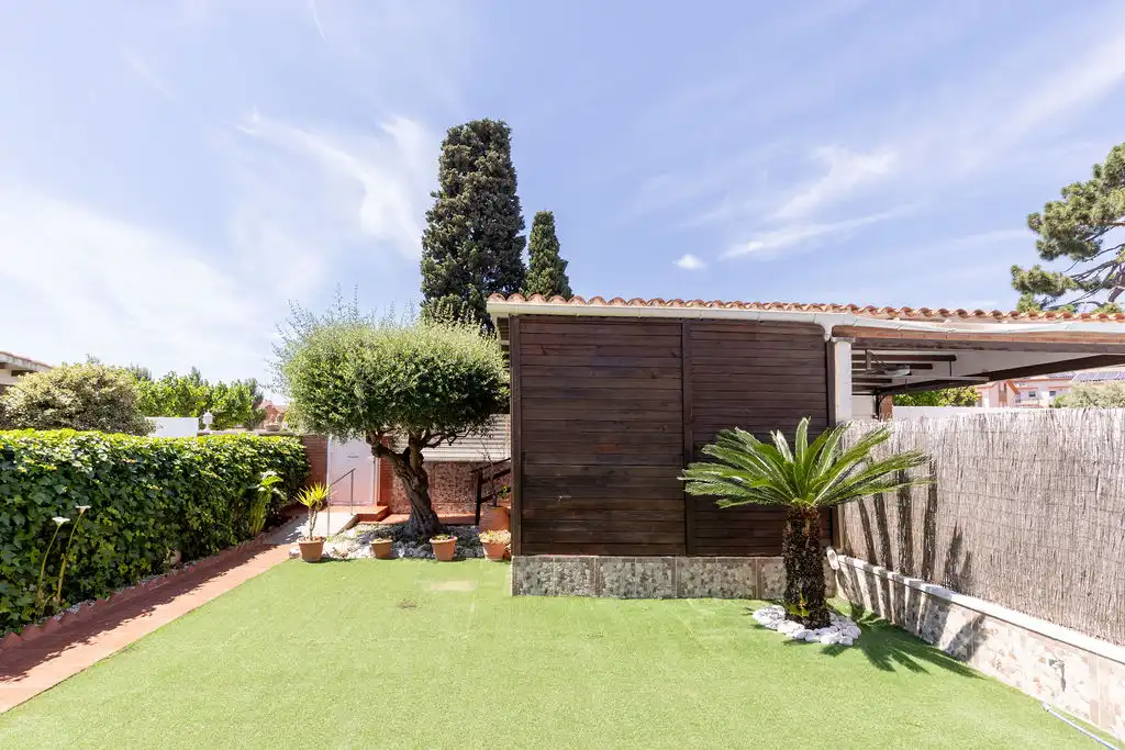 Jardín de Casa o chalet en venta en Sant Vicenç de Montalt con Aire acondicionado, Calefacción y Terraza