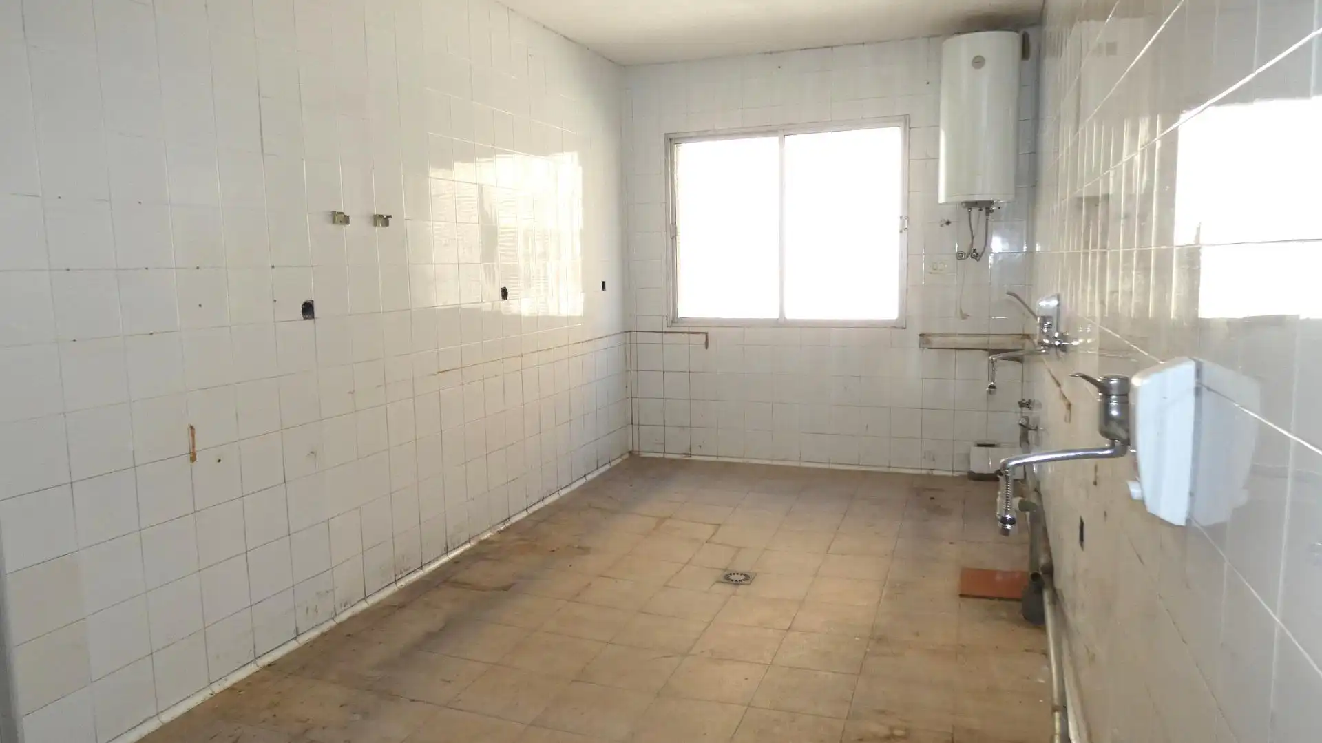 Ground floor for sale in Casetas - Villarrapa