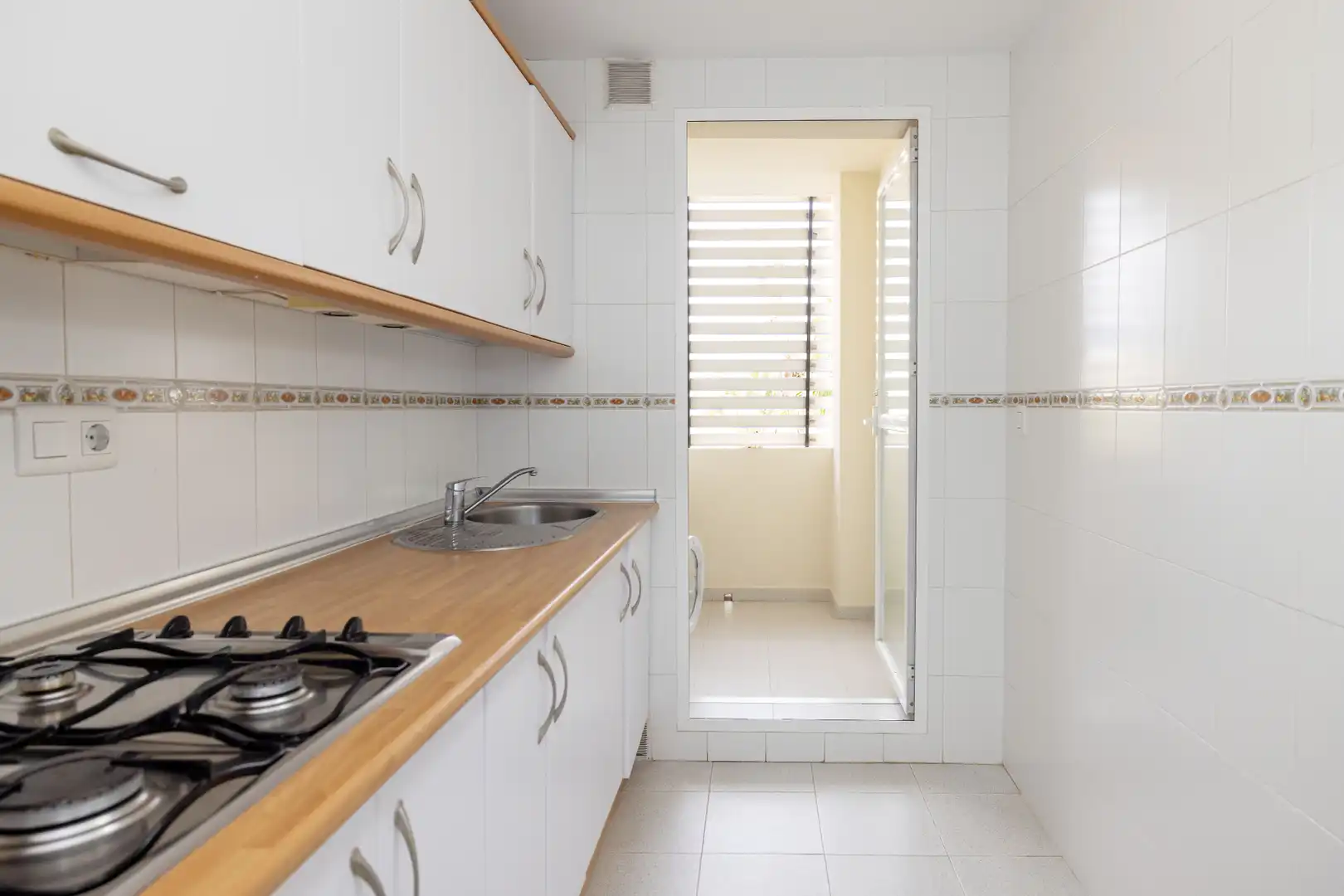 Kitchen of Apartments for sale in Marbella  with Terrace and Community pool