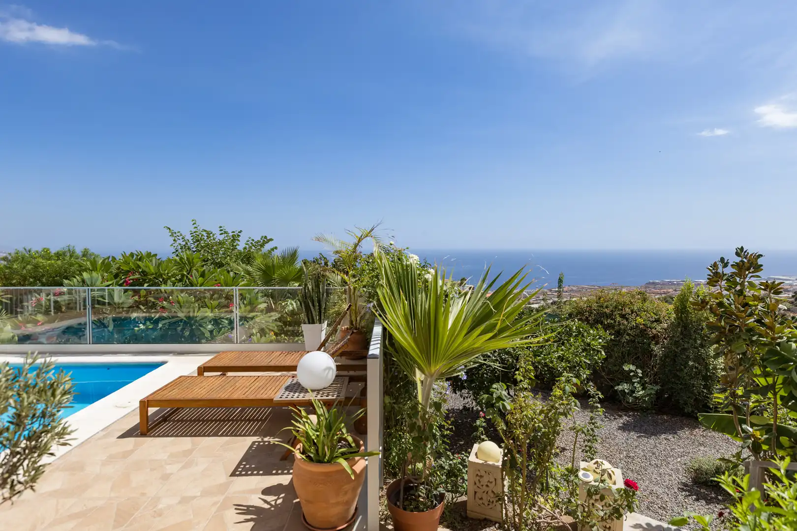Casa con piscina in vendita a Araya, imagen 2