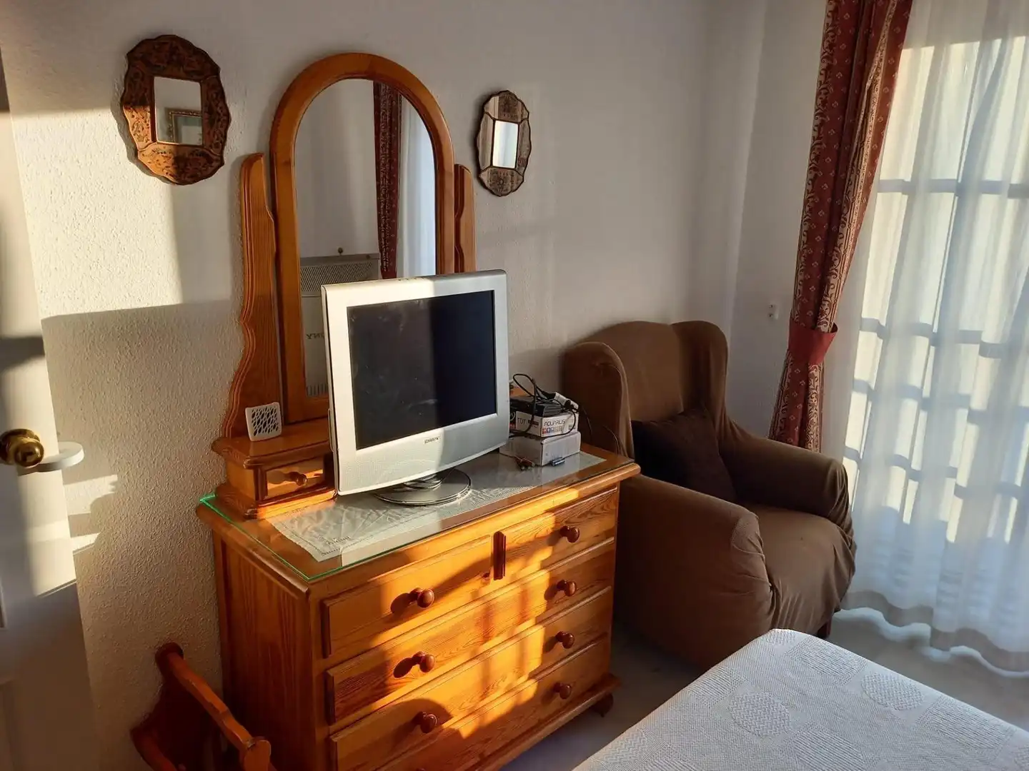 Schlafzimmer von Einfamilien-Reihenhaus zur Miete in Algeciras