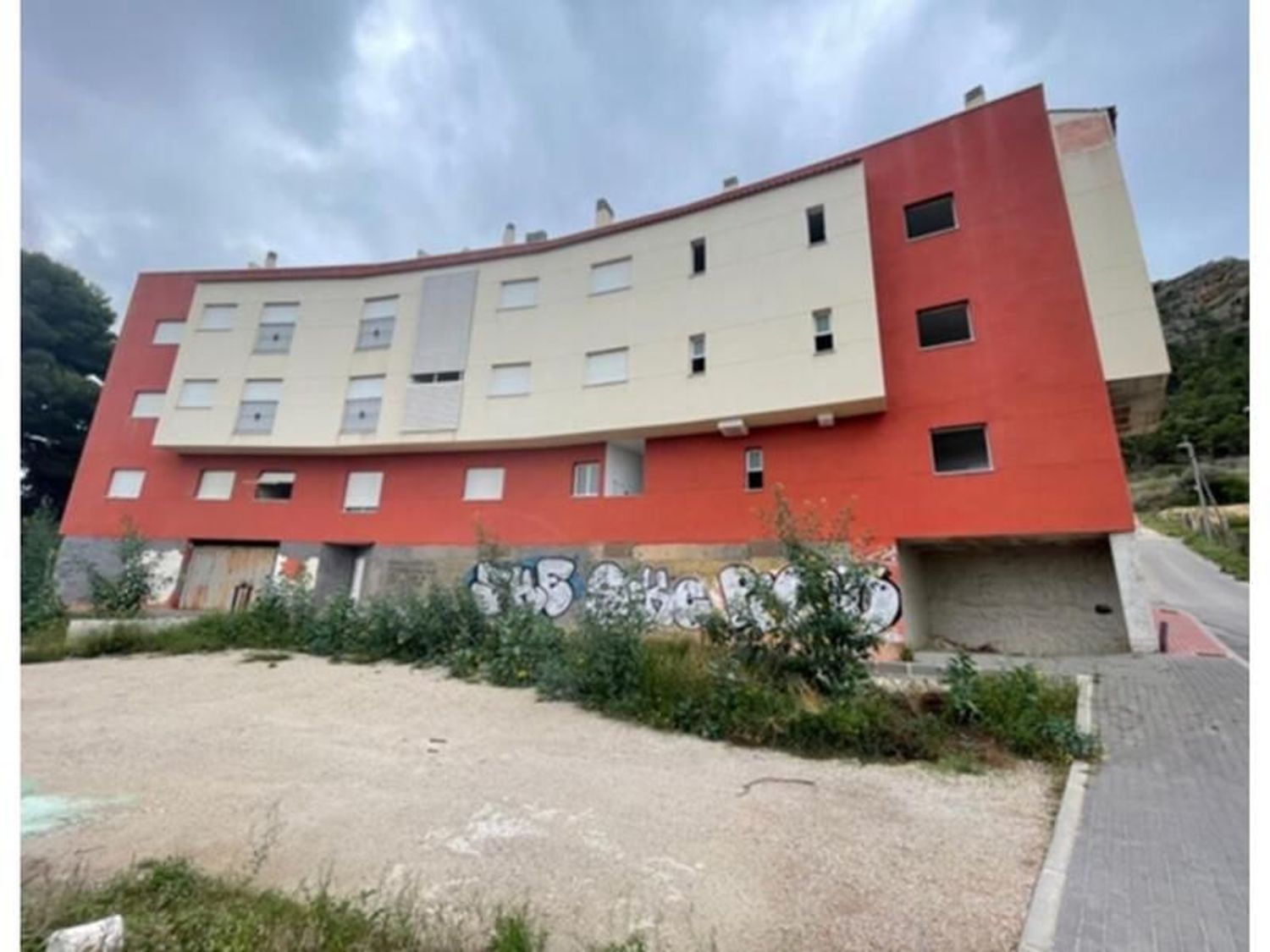 Vista exterior de Pis en venda en  Murcia Capital amb Traster