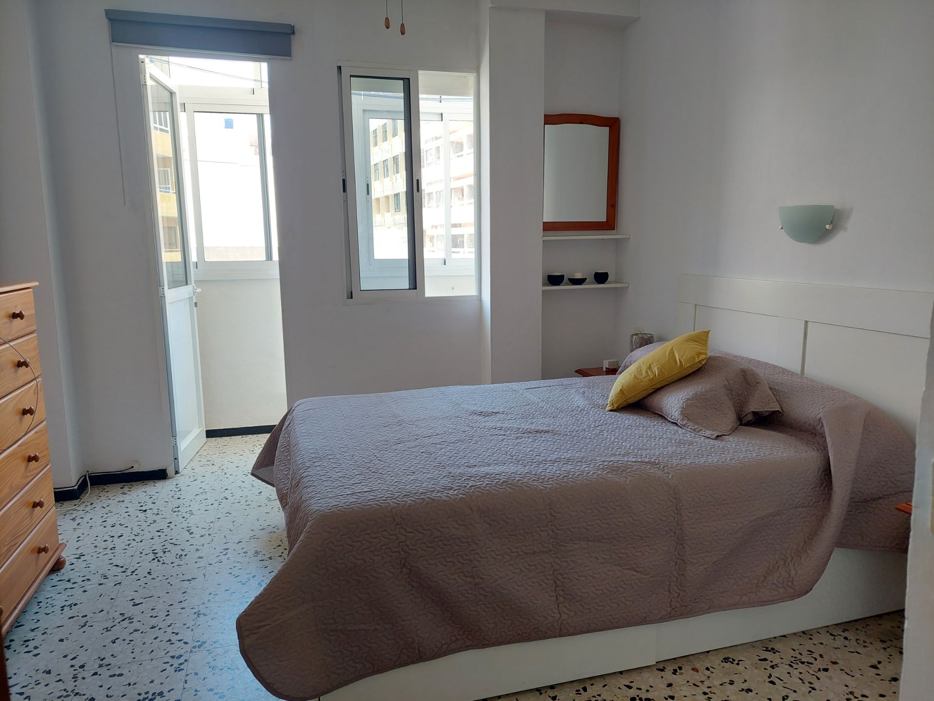 Bedroom of Apartment to rent in Las Palmas de Gran Canaria  with Furnished, Washing machine and Microwave