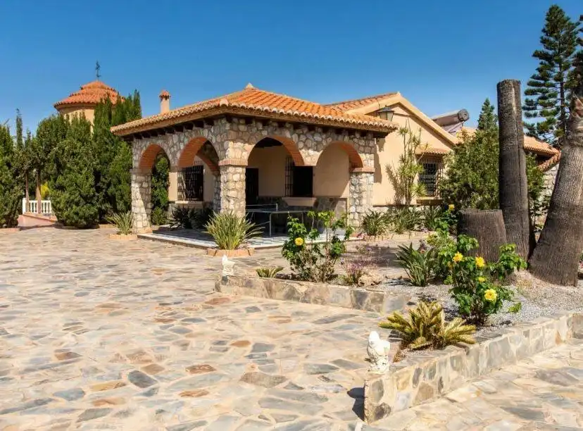 Chalet con piscina en venta en MINASIERRA P18, imagen 3