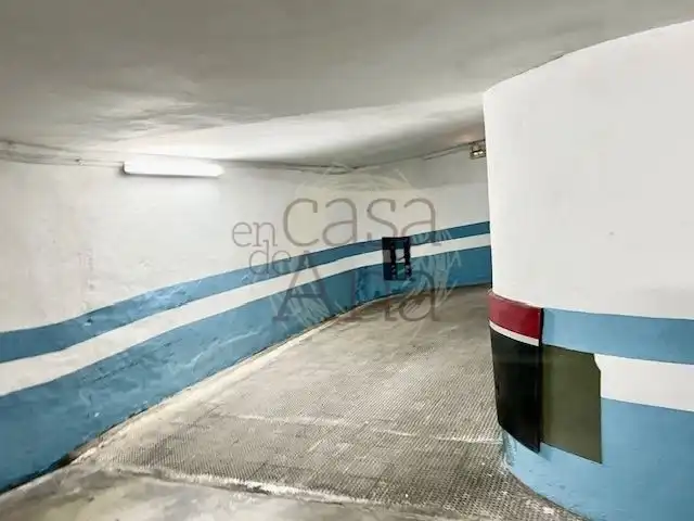 Parkplatz zur Miete in Colón de Larreátegui Kalea, imagen 7