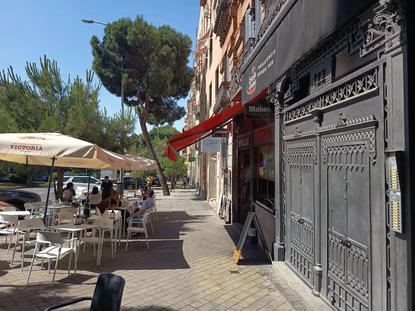 Vista exterior de Garaje en venta en Madrid