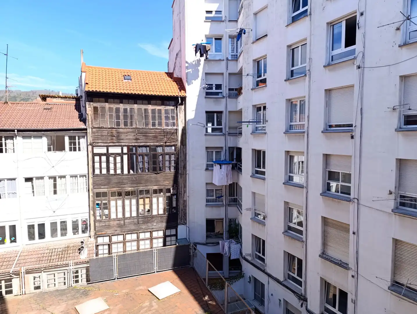 Terraza de Piso de alquiler en Oviedo  con Calefacción y Trastero