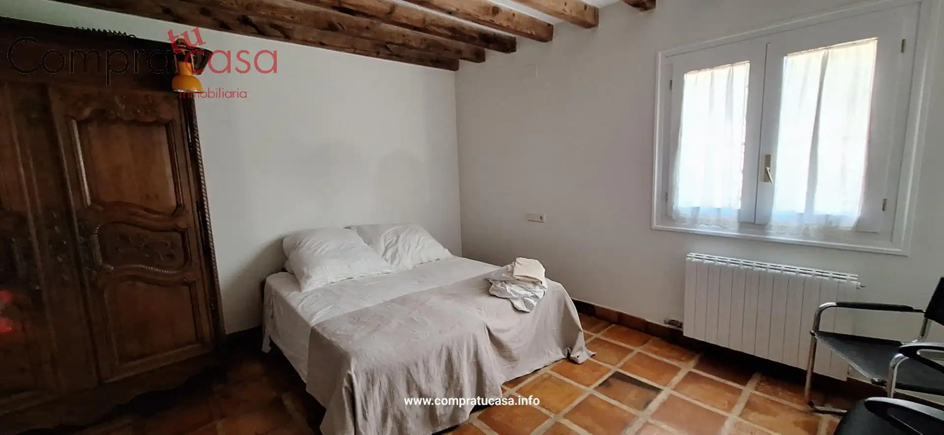 Dormitori de Casa o xalet en venda en La Lastrilla  amb Calefacció, Jardí privat i Terrassa