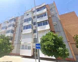 Vista exterior de Pis en venda en  Sevilla Capital