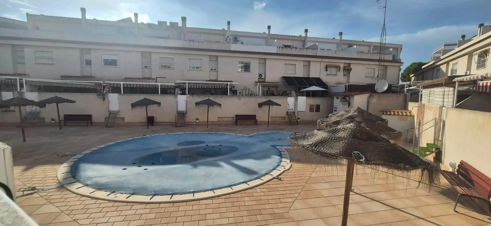 Villa con piscina in vendita a PRESBITERO JOSE ALJIBE YE 9, imagen 10