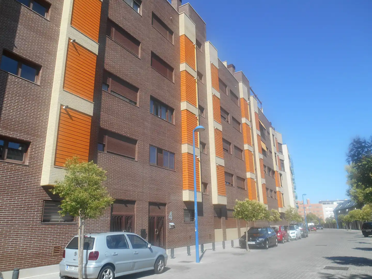 Vista exterior de Pis de lloguer en Leganés amb Calefacció, Traster i Piscina