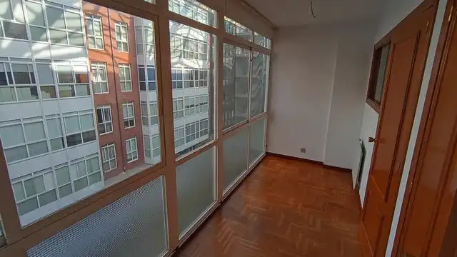 Bedroom of Flat for rent in Santiago de Compostela   with Storage room and Washing machine