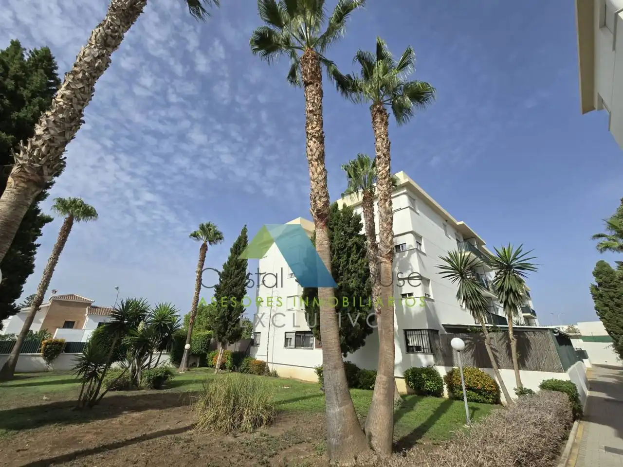 Exterior view of Flat for sale in Vélez-Málaga  with Terrace, Storage room and Alarm