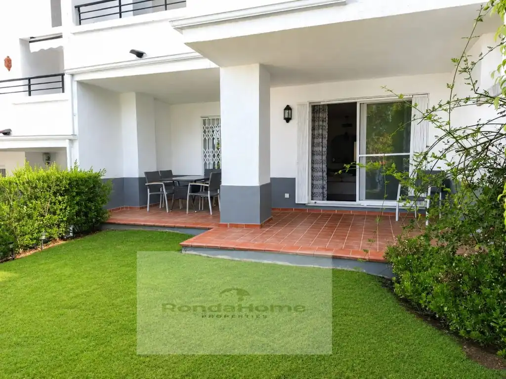 Terrace of Flat for rent in Benahavís